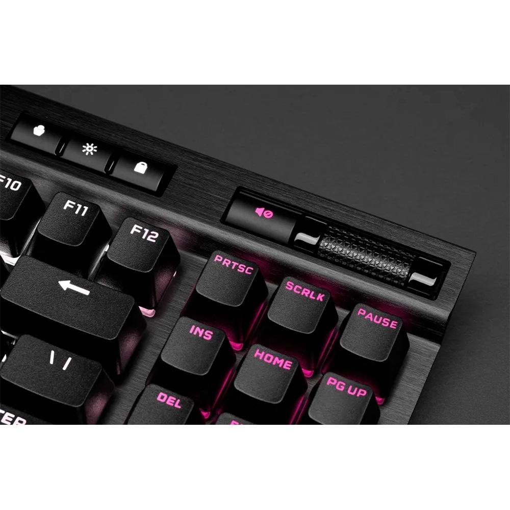 Teclado Mecânico Gamer Corsair K70 RGB | KaBuM!