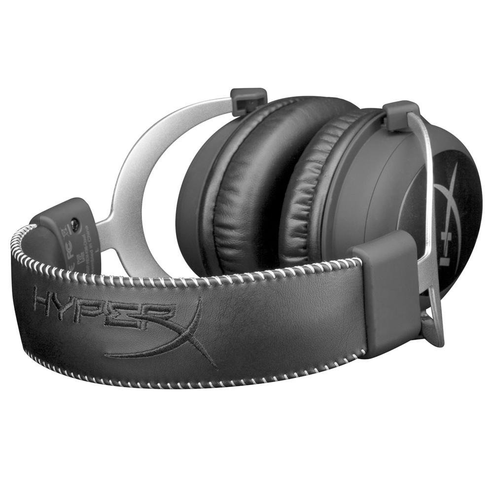 Headset Gamer HyperX Cloud Silver - HX-HSCL-SR/NA Headset Gamer HyperX Cloud Silver - HX-HSCL-SR/NA