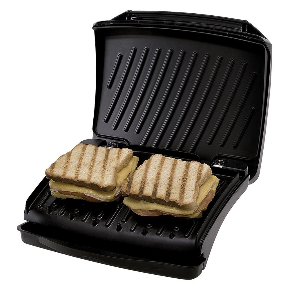 Sanduicheira e Grill Britânia Saúde 110V, Inox, Chapa ondulada, Antiaderente, Recipiente de gordura Sanduicheira e Grill Britânia Saúde 110V, Inox, Chapa ondulada, Antiaderente, Recipiente de gordura
