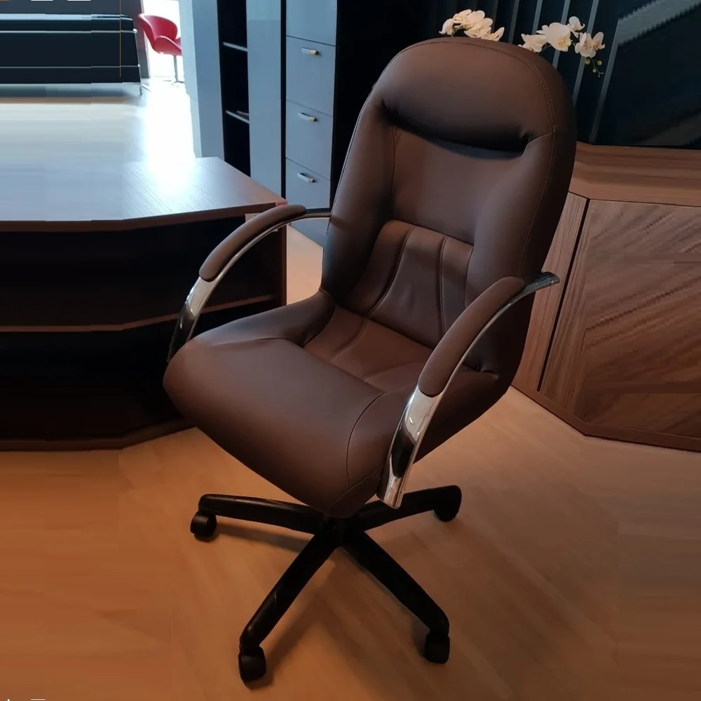 Cadeira Ergodecor Giratória, Escritório Day Presidente, Marrom Relax, Base Preta C/ Rodizio Cadeira Ergodecor Giratória, Escritório Day Presidente, Marrom Relax, Base Preta C/ Rodizio