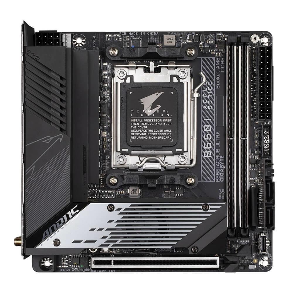 マザーボード B650i AORUS ULTRA+Ryzen5 7600X +Mem 32GB Placa Me Gigabyte B650i B650i KaBuM