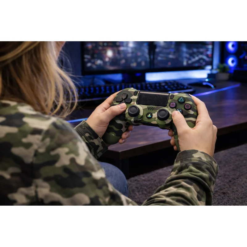 Controle Sem Fio Compatível Com Play4 Ps4 Playstation 4 / Slim / Pro / PC E Smart Tvs Samsung Cor:verde Camuflado Controle Sem Fio Compatível Com Play4 Ps4 Playstation 4 / Slim / Pro / PC E Smart Tvs Samsung Cor:verde Camuflado